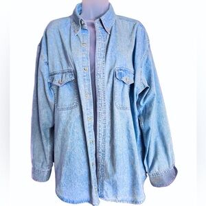 Croft and Barrow Denim Jacket with Button Down Collar and Top Pockets